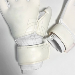 Guantes de portero Ropa de entrenamiento Guantes de fútbol de portero Deportes Mejor portero Guantes de látex - Product Image 5