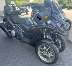 NUEVO FAV Mejor Oferta 2024 CV 3 ADVANCED BOSCH ABS DOHC Motor de 4 Tiempos 8V en Línea de 2 Cilindros 21 Velocidades Scooter Nuevo de Aluminio - Product Image 2