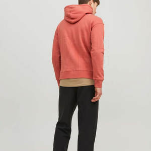 Venta al por mayor OEM ODM temporada de invierno sudaderas con capucha de algodón para hombre tamaño XS tela suave logotipo personalizado impresión nuevo sólido liso teñido - Product Image 3