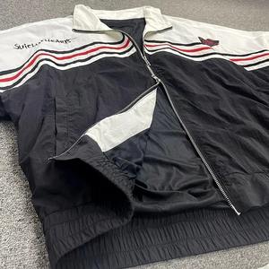 ชุดเสื้อกันลมผ้าไนลอนสำหรับผู้ชายชุดวอร์มผ้าไนลอนสำหรับฤดูร้อนเสื้อกันลมแบบออกแบบได้ตามที่ต้องการ - Product Image 3