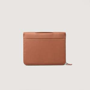 กระเป๋าใส่แล็ปท็อปและซองหนังสีน้ำตาลแบบอเนกประสงค์ - Product Image 1