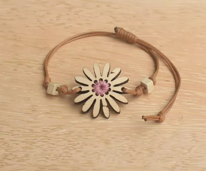 Bracelet en coquille de noix de coco naturelle-Accessoire fait à la main et durable avec charme rustique VIET FARGIMEX - Product Image 1