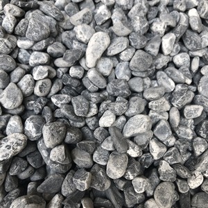 Galets noirs, 5 pièces, pierres sous forme de boule, décoration, d'aménagement paysager du Vietnam, vente en gros - Product Image 1