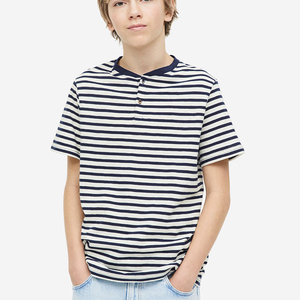 Nouvel arrivage de t-shirt pour enfants en coton avec logo personnalisé pour garçons et filles vêtements de sport décontractés de couleur unie tricotés pour bébés et enfants - Product Image 4