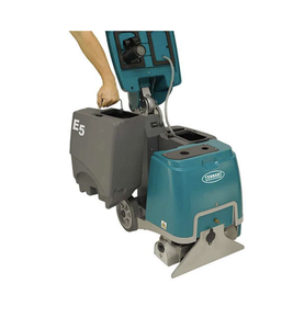 Extractor de Alfombras E5, 5 Galones, 15 Pulgadas, Sistema de Retracción, 3 Años de Garantía - Product Image 1