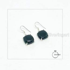 Pendientes de Plata de Ley 925 con Ónice Negro Natural, Piedra de Nacimiento de Diciembre, Regalo de Cumpleaños, Joyería Hecha a Mano - Product Image 1