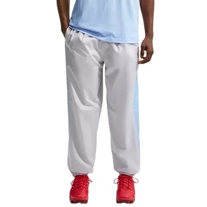 Pantalon de jogging imperméable en toile premium pour homme, résistant à l'eau, léger, pour l'entraînement, le sport et le style urbain - Product Image 1