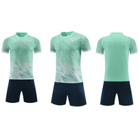 Conjunto de uniforme de fútbol de secado rápido con logotipo personalizado, ropa deportiva de fútbol, uniformes de fútbol de alta calidad al por mayor 2025