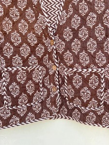 Chaqueta acolchada Kantha Reversible, abrigo bohemio de algodón hecho a mano para mujer, prendas de vestir exteriores florales, regalo de Navidad para Amigos de la familia - Product Image 4