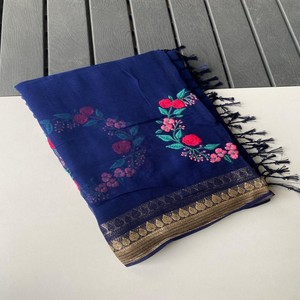 Sari VASTRA COTTAGE de viscosa georgette con bordado de motivos de corona de múltiples hilos, textura suave y fluida, elegante sari de un solo tono. - Product Image 1