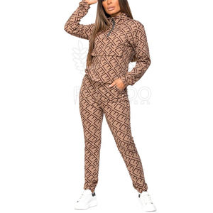 Chándal de sublimación para mujer con estampados llamativos y chándal de sublimación para mujer Premium Comfort - Product Image 4