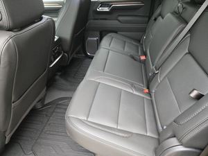 LISTO PARA ENVIAR: G.M.C Sierra 1500 Denali Crew Cab RWD 2025, Equipamiento Completo, en Venta - Product Image 5