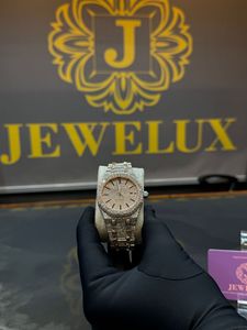 Haute Qualité Sport De Luxe De Mode En Acier Inoxydable Glacé Montre Hommes Femmes VVS D Couleur Moissanite Designers Édition Limitée Usine - Product Image 2