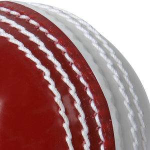 Pelota dura de críquet de alta calidad internacional, pelota de cuero deportiva al mejor precio con servicio OEM, Color personalizado cosido a mano - Product Image 4