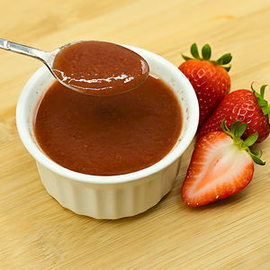 Concentré évaporé de purée de fraises aux agrumes et à la pulpe Hunza avec vitamines, ingrédients 100 % naturels en bouteille - Product Image 2