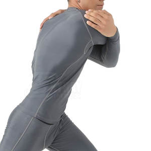 เสื้อรัดกล้ามเนื้อของผู้ชายชุดออกกำลังกายที่ใส่สบายมีดีไซน์เข้ารูปทำจากผ้าถักสไตล์ล่าสุด - Product Image 6