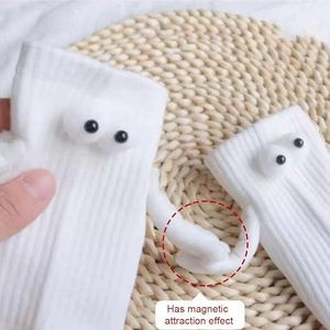 Los calcetines de mano magnéticos Nuoxin son un regalo de Navidad para el mejor amigo de una pareja, <span class=keywords><strong>novio</strong></span>, hijo, pareja y regalo del Día de San Valentín - Product Image 3