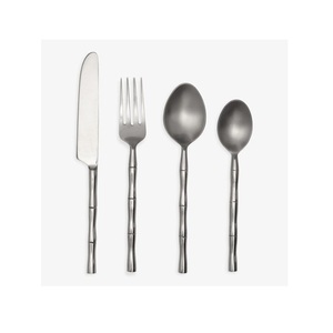 Juego de Cubiertos de Acero Inoxidable Duradero, Diseñado para un Rendimiento Prolongado, Apto para Hogares, Restaurantes y Eventos - Product Image 6