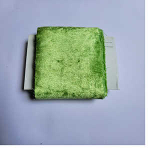 Rouleaux de ruban de velours en peluche douce sur mesure de couleur rose foncé en rouleaux de 9 mètres, idéaux pour les magasins de fils et de fibres destinés à la revente - Product Image 3