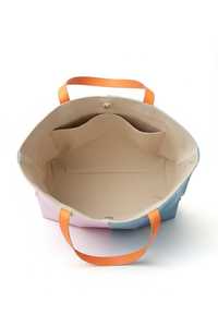 กระเป๋าโท้ทหนังสีพาสเทลสำหรับผู้หญิง สีฟ้าลายบล็อกสีลูกกวาด ซิปกันน้ำ สะพายไหล่หรือถือได้ ขนาดใหญ่ แฟชั่นฤดูร้อน สไตล์สวยงาม - Product Image 2