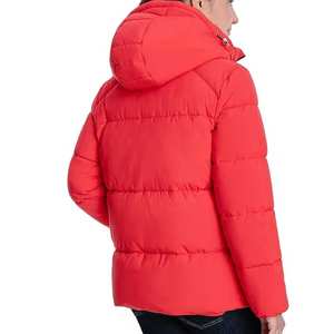 Doudoune réversible pour femmes personnalisée haute qualité dernière conception à capuche grande taille saison d'hiver matériau de remplissage en coton - Product Image 2