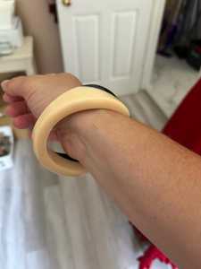 Unique Handmade <b>Resin</b> Bangles Featuring Nature Beauty, Embedded Real Flowers, Gold Leaf & <b>Stones</b>, Modern Stylish Jewelry - Product Image 2