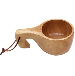 Tasse à café en bois écologique sur mesure avec sculpture pour les magasins à thème nordique - Product Image 1