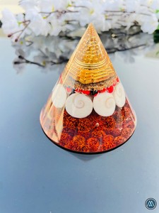 เครื่องกำเนิดความมั่งคั่ง70-75มม. ทรงกรวยพีระมิด gomati จักระแกะสลักด้วยมือควอตซ์เสาอากาศเพื่อความเจริญรุ่งเรืองจากอินเดีย - Product Image 6