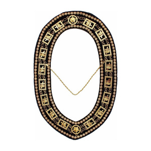 Collar de cadena de Caballeros Templarios de calidad superior chapado en oro con bordes de diamantes de imitación servicio OEM - Product Image 1