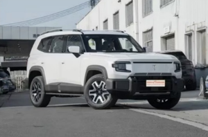 Changan Auto Deepal G318 M & L Taille SUV 2024 Modèle 2WD Version Standard Reev - Product Image 2