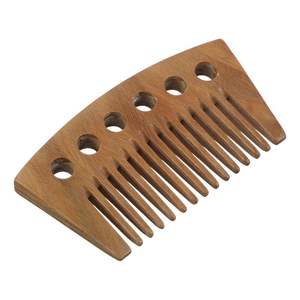 Peigne en bois artisanal personnalisé de qualité supérieure Finition naturelle spéciale écologique pour coiffer les cheveux Fabriqué en Inde - Product Image 4