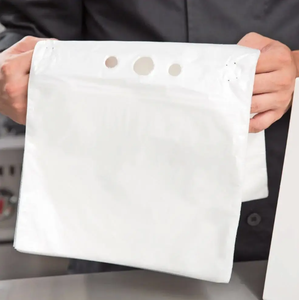 Hot 2024 Sacs de selle en plastique LDPE transparent imprimés personnalisés: Flip Top ou Ziplock, recyclables pour les emballages alimentaires et les collations - Product Image 3