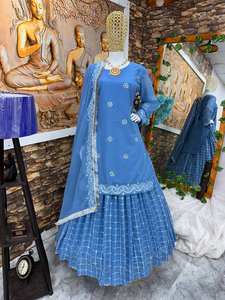 DESPIECE FIESTA LOOK TOP Y LAHENGHA CON TRABAJO BORDADO - Product Image 5