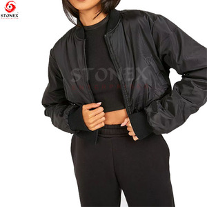Blouson bombardier en nylon noir court pour femmes fermeture éclair col côtelé doublure en spandex tissu imprimé rempli de coton approvisionnement en gros - Product Image 6
