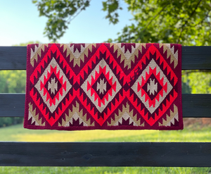 Couverture de selle occidentale en laine de qualité supérieure tissée à la main, durable, confortable, style cow-boy traditionnel, parfaite pour les courses de barils de rodéo - Product Image 1