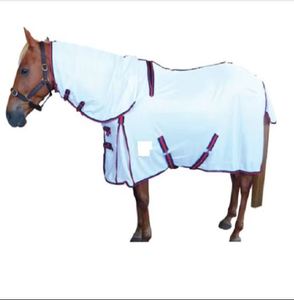 Alfombra de caballo pesado personalizada para alfombras de protección de equitación a precio a granel por proveedor de India Alfombra de caballo - Product Image 1