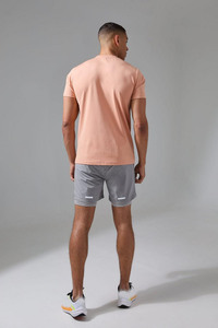 เสื้อยืด200gsm ผ้าฝ้ายปักโลโก้เข้ารูปเข้ารูปสำหรับผู้ชายเสื้อยืดธรรมดาคอกลมสไตล์ฮิปฮอปทรงหลวมสำหรับผู้ชาย100%