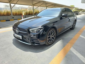 2021 Mercedes-Benz E350 Interior oscuro Asientos de cuero Motor Turbo ACC Control de crucero FWD Drive Modelo Clase E - Product Image 2