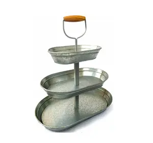 Support de gâteau décoratif en métal fait à la main personnalisé Offre Spéciale Unique conçu pour servir le gâteau et les outils de gâteau en gros de Cupcake - Product Image 1