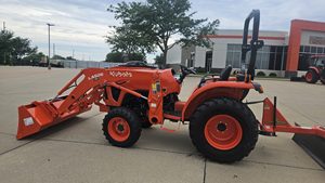 New Kubota Mini Tractor 21-55HP Digital German Agricultural Machinery <b>Small</b> Loader 4WD Reliable Gearbox Motor Engine <b>Pump</b> - Product Image 5