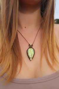 Fait à la main en argent Sterling bohème Hippie Micro macramé collier lunette réglage vert larme Labradorite pendentif fiançailles - Product Image 2