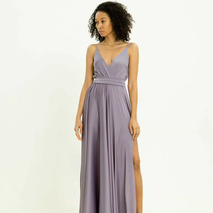 Vestido de Compromiso Fluido Hecho a Mano para Sesión de Fotos, Vestido Largo con Cola, Cintura Alta, Sin Mangas, Estampado, Inspirado en Santorini, Verano - Product Image 1