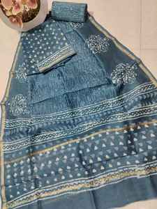 Tissu en soie chanderi imprimé sur mesure, idéal pour les stylistes de mode pour la fabrication de vêtements et idéal pour les stylistes de robes pour la revente - Product Image 2