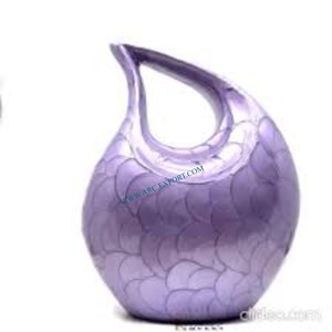 Umbela grabada con textura de Color púrpura, urna funeraria decorativa de mesa hecha a mano en forma de gota, venta al por mayor, cremación y recipientes de Metal - Product Image 1