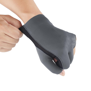 Meilleur produit Gants de billard à trois doigts Meilleurs gants de billard respirants pour tireurs de protection des mains en tissu élégant - Product Image 3