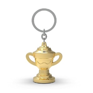 Porte-clés en laiton vintage avec ouvre-bouteille préparé pour ouvrir votre boisson préférée - Product Image 4