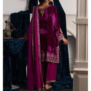 Vestido de terciopelo de alta calidad al por mayor suave cómodo peso pesado ropa de invierno cálido novia vestido de terciopelo bordado con estilo - Product Image 6