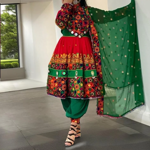 Venta caliente Afghan Kuchi Vestidos para mujeres 2025 Venta al por mayor Original de alta calidad Afghan Kutchi vestido para mujeres al mejor precio - Product Image 1