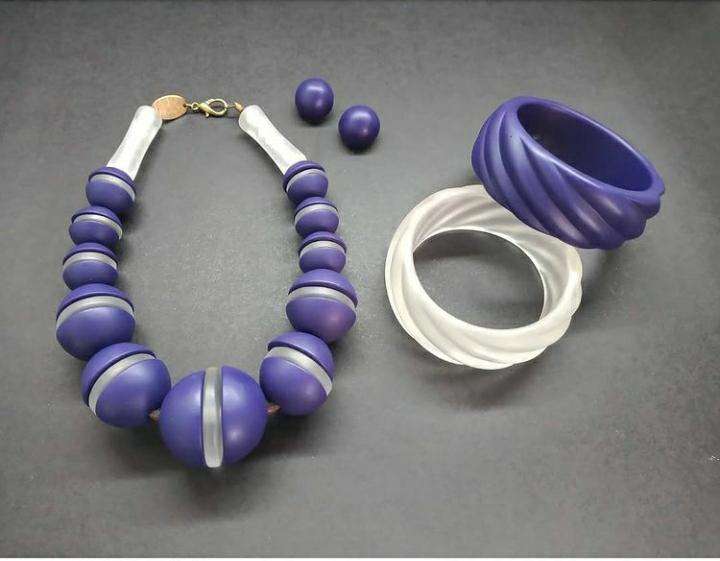 ตามที่แสดง