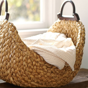 Panier de rangement en jonc de mer tissé à la main de haute qualité avec manche en bois provenant du Vietnam artisanat écologique Vietnam - Product Image 5